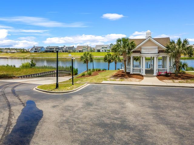 136 Queens Cove Pl Unit B, Myrtle Beach, SC 29579
