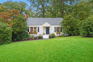 1302 Roxboro NE Drive, Atlanta, GA 30324