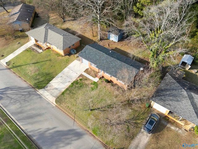 2822 Cora Hill Avenue, Huntsville, AL 35810