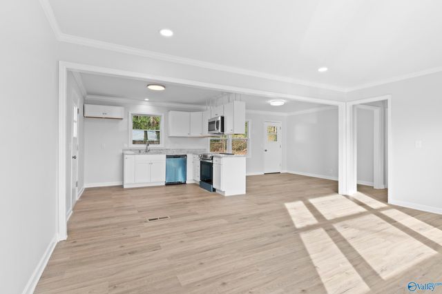 2822 Cora Hill Avenue, Huntsville, AL 35810