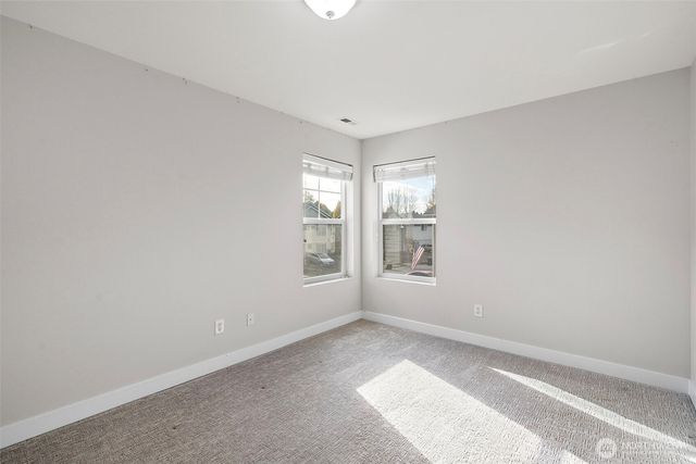 9547 187th Street Ct E, Puyallup, WA 98375