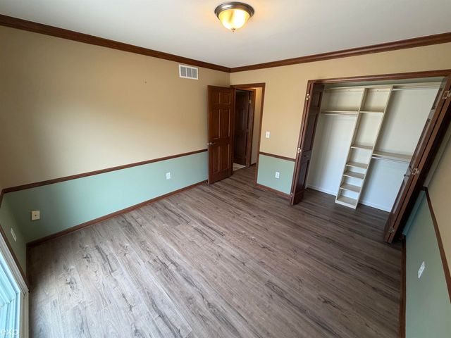 14715 Holly Ct Court 62, Shelby Twp, MI 48315