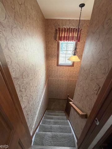 14715 Holly Ct Court 62, Shelby Twp, MI 48315