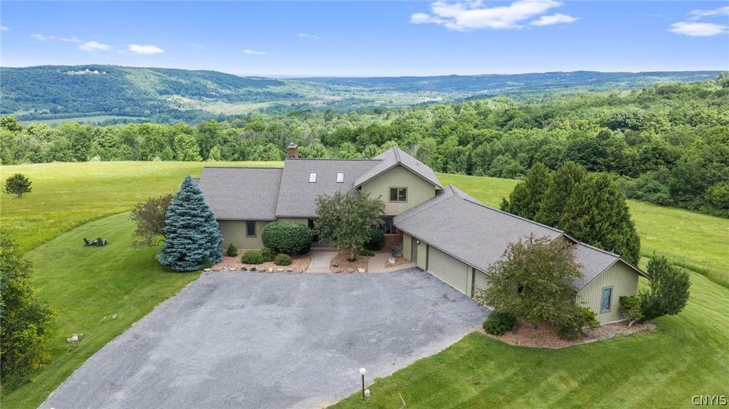 3845 Burlingame Road, Cazenovia, NY 13035