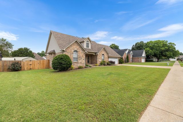 53 Country Village Cir, Cabot, AR 72023