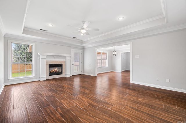 53 Country Village Cir, Cabot, AR 72023