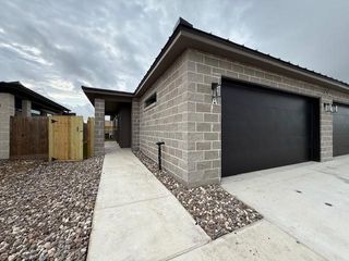 2722 Grace Cr A, Corpus Christi, TX 78414