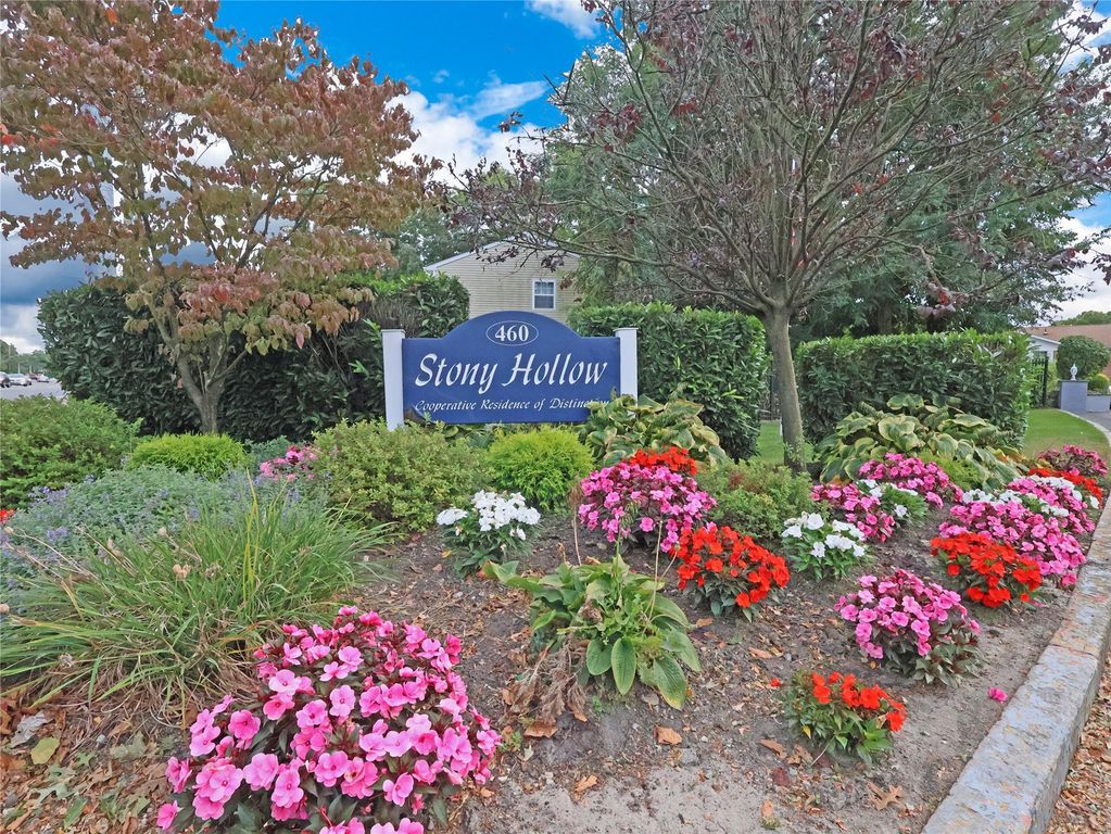 460 Old Town Road 4-O, Port Jefferson Station, NY 11776
