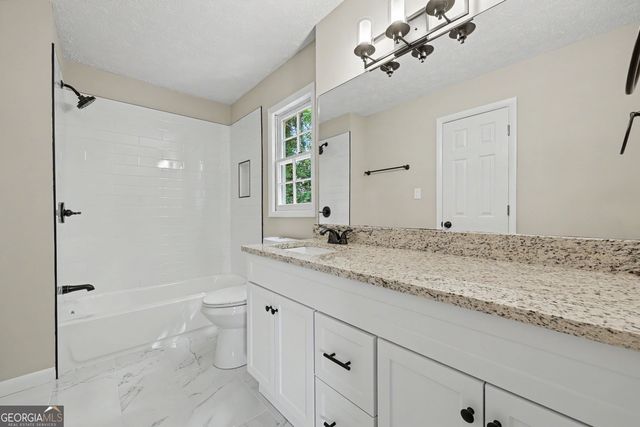 6200 Auburn Drive, Riverdale, GA 30296