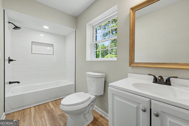 6200 Auburn Drive, Riverdale, GA 30296