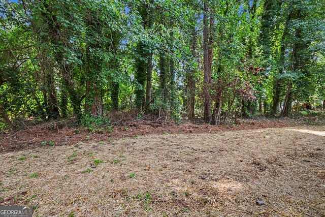 6200 Auburn Drive, Riverdale, GA 30296