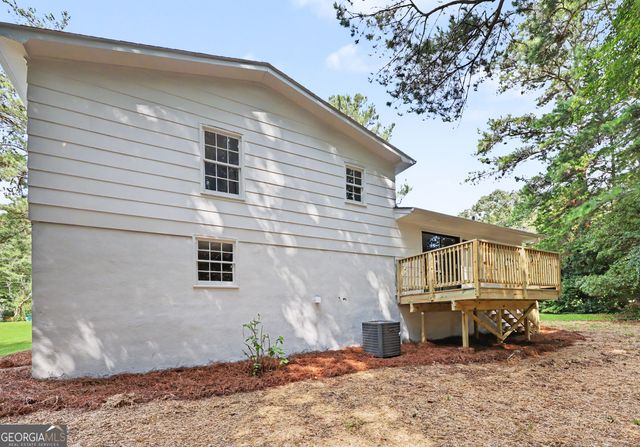 6200 Auburn Drive, Riverdale, GA 30296