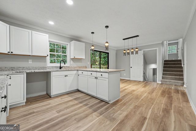 6200 Auburn Drive, Riverdale, GA 30296