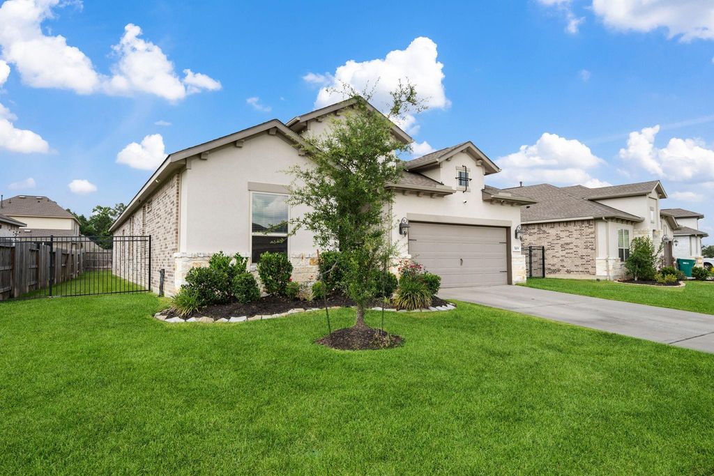 5109 Andorra Bend Lane, Porter, TX 77365