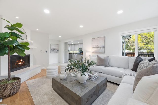 135 E Okeefe Street 4, Menlo Park, CA 94025