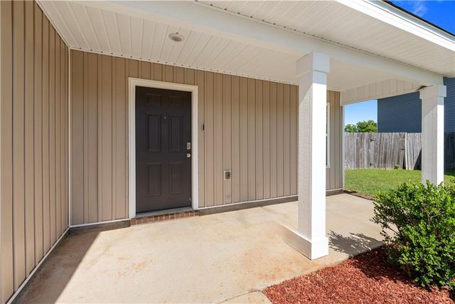 8120 Fairview Court, Semmes, AL 36575
