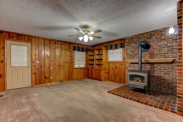 125 Vaughn St, La Vergne, TN 37086