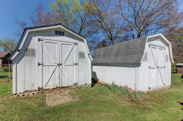 125 Vaughn St, La Vergne, TN 37086