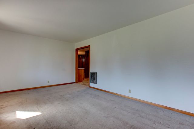 125 Vaughn St, La Vergne, TN 37086