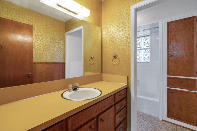 4801 Preston Trail Drive, Mesquite, TX 75150