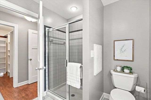 2802 Coventry LANE, Waukesha, WI 53188