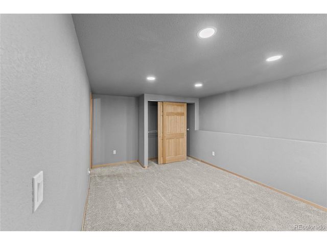 63 Iowa Ln, Woodland Park, CO 80863