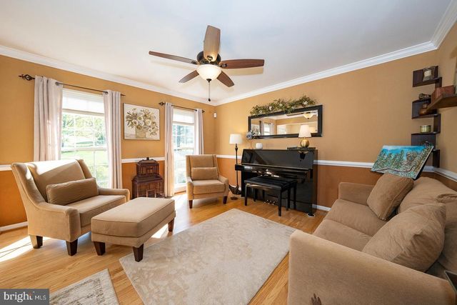 903 MAPLEWOOD DR, Douglassville, PA 19518
