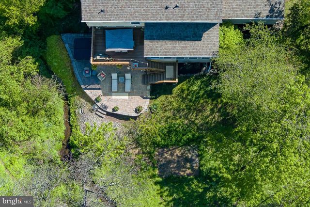 903 MAPLEWOOD DR, Douglassville, PA 19518