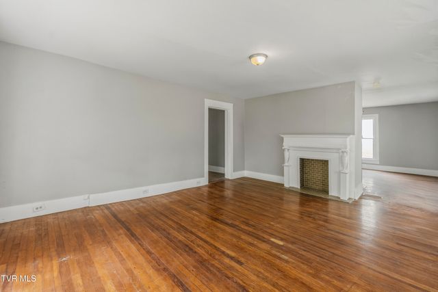 417 West Main Street, Greeneville, TN 37743