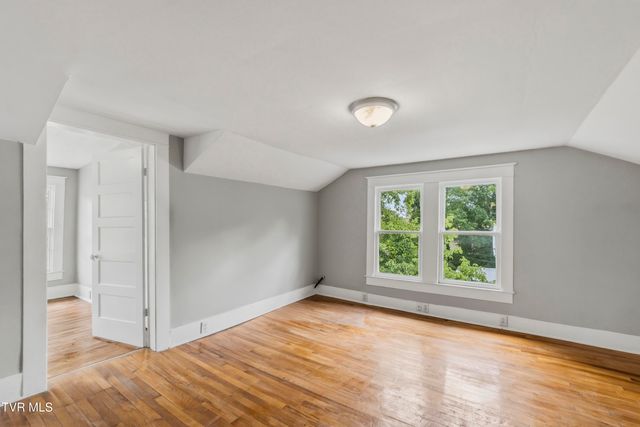 417 West Main Street, Greeneville, TN 37743