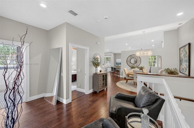 12447 NW 10th Ct D-15, Coral Springs, FL 33071