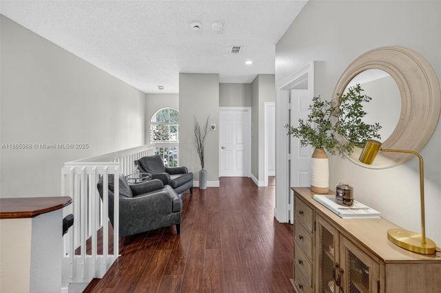 12447 NW 10th Ct D-15, Coral Springs, FL 33071