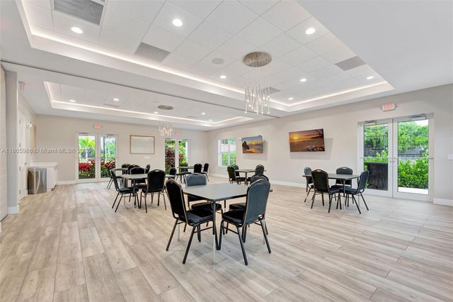 12447 NW 10th Ct D-15, Coral Springs, FL 33071