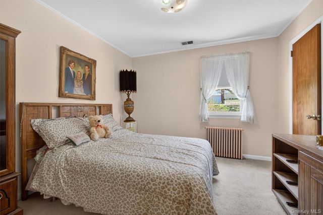 31 Brookdale Road, Mahopac, NY 10541