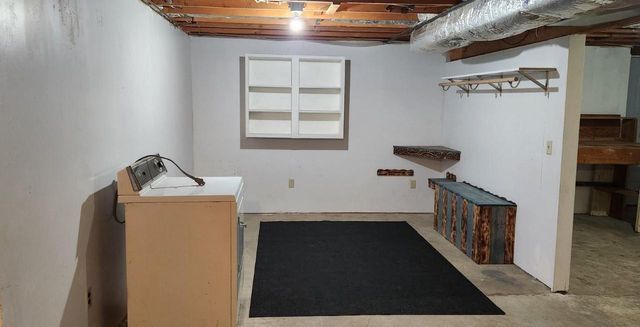 206 S Garfield Street, Barneveld, WI 53507