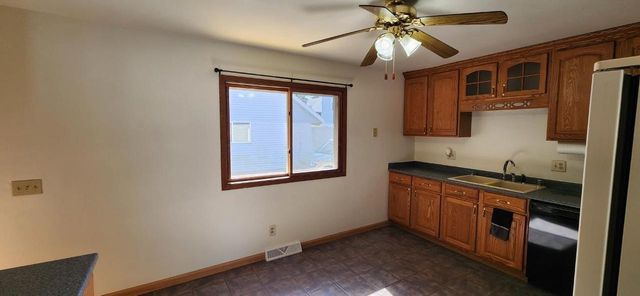 206 S Garfield Street, Barneveld, WI 53507