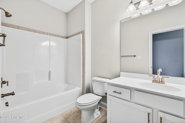 910 Uplands Lane, Jacksonville, NC 28546