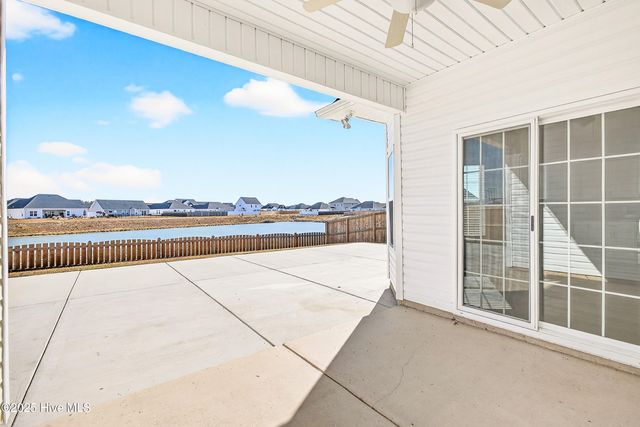 910 Uplands Lane, Jacksonville, NC 28546