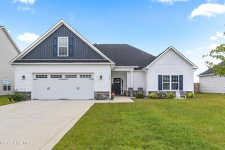 910 Uplands Lane, Jacksonville, NC 28546