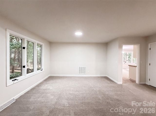 608 Amanda Drive, Matthews, NC 28104