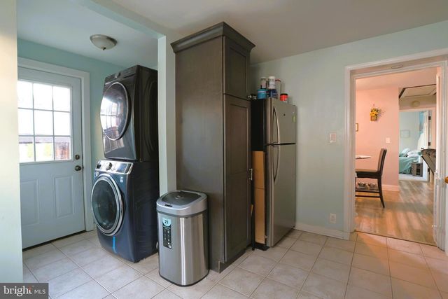 113 HILLCREST DR, Fredericksburg, VA 22401