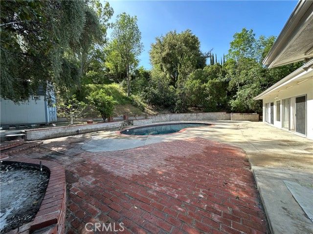 24010 Hatteras, Woodland Hills (los Angeles), CA 91367