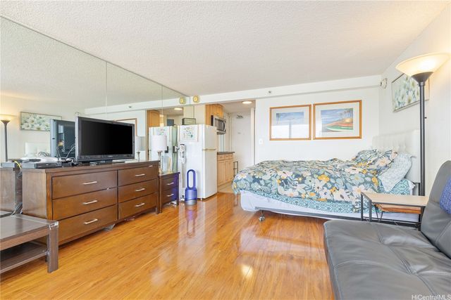 445 Seaside Avenue 3511, Honolulu, HI 96815