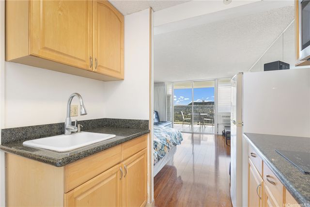 445 Seaside Avenue 3511, Honolulu, HI 96815