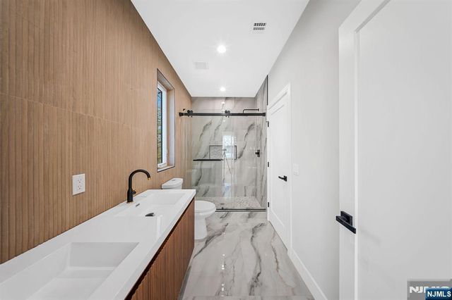 311 Walnut Street, Twp Of Washington, NJ 07676