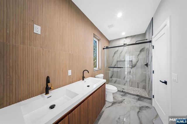 311 Walnut Street, Twp Of Washington, NJ 07676