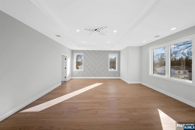 311 Walnut Street, Twp Of Washington, NJ 07676