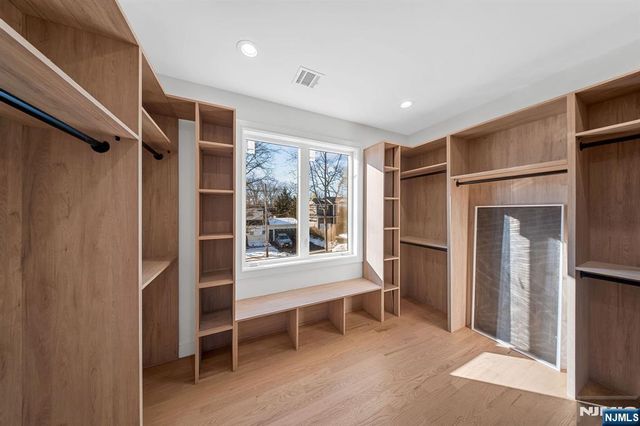 311 Walnut Street, Twp Of Washington, NJ 07676