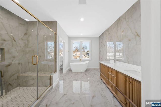 311 Walnut Street, Twp Of Washington, NJ 07676