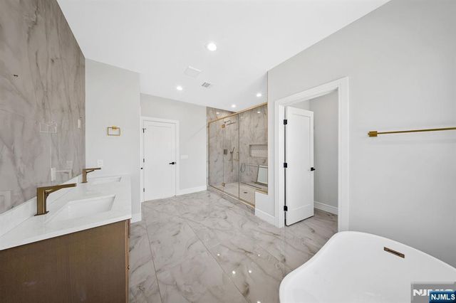 311 Walnut Street, Twp Of Washington, NJ 07676